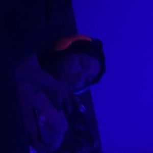 Meet your Posher, Efrain